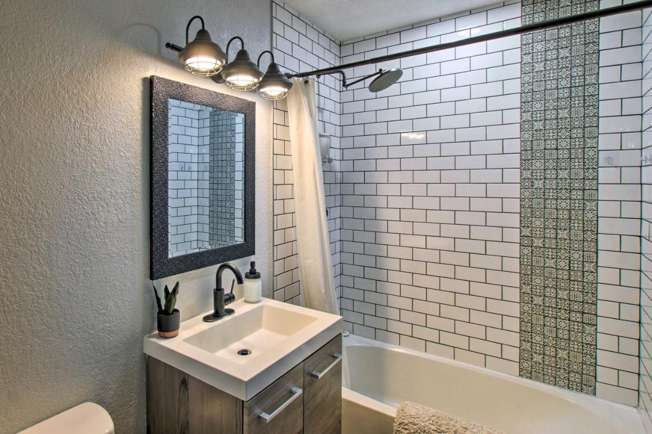 Charming Phoenix Home With Patio About 3 Miles To Dtwn! Екстериор снимка
